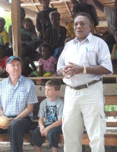 Paul Tovua