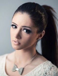 Chrissy Costanza