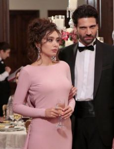 Neslihan Atagül and Kaan Urgancioglu
