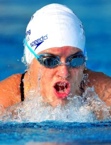 Amanda Fowler (swimmer)