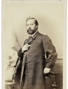 Ludwig Knaus