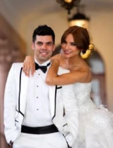 Alejandra Espinoza and Anibal Marrero