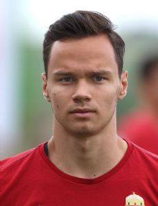 Máté Tóth (footballer)