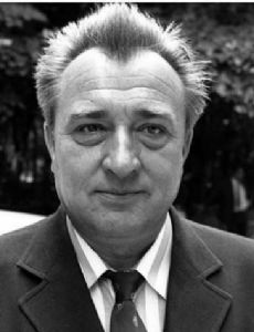 Valentin Stănescu