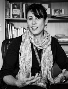 Lynda Chanwai-Earle