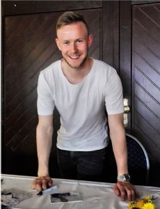 Cedric Teuchert