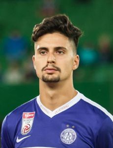 Tarkan Serbest