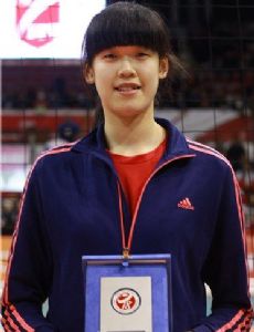 Li Ying (volleyball)