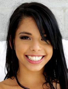 Gina Valentina