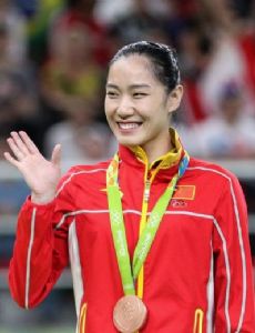 Li Dan (gymnast)