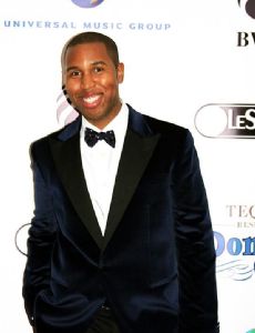 Claude Kelly