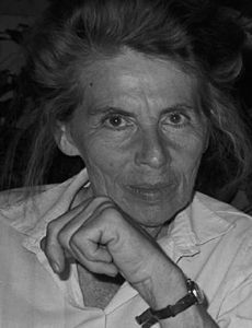 Edith Flusser