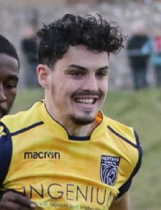 Owain Jones (footballer)