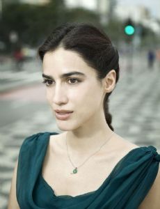 Lila Azam Zanganeh