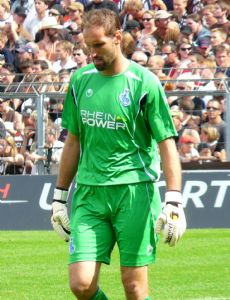 Tom Starke