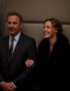 Kevin Costner and Connie Nielsen