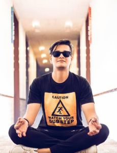 Dj Ravish
