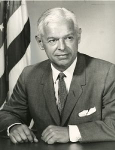 Paul Nitze