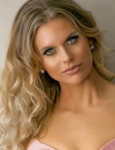 Lauren Sesselmann