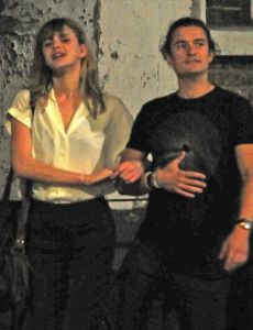 Laura Paine and Orlando Bloom