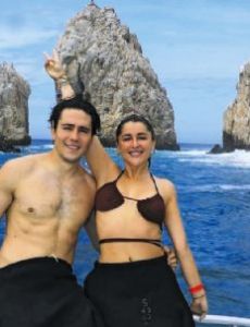 Alejandro Cáceres and Cassandra Sanchez Navarro