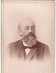 Edmund Russow