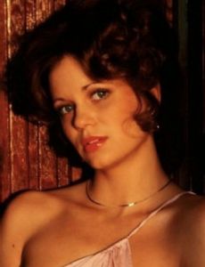 Nicki Thomas