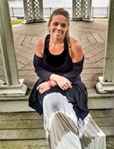 Erin Lynn (Author)