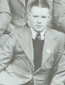 Les Hill (footballer)