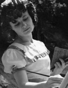Simone Mary Bouchard