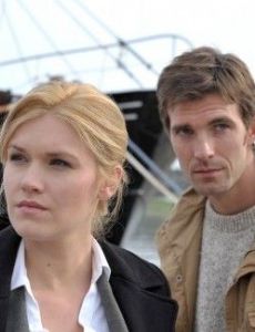 Emily Rose and Lucas Bryant - Dating, Gossip, News, Photos