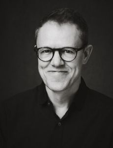 Jason Bell (photographer)
