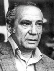 Nikos Karouzos