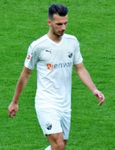 Leart Paqarada