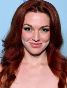 Jennifer Stone