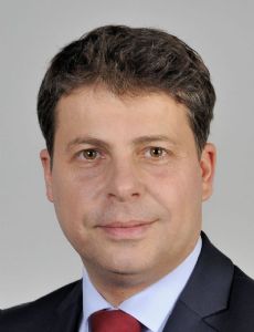 Mirosław Piotrowski