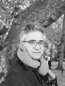Gazmend Kapllani