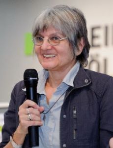 Lepa Mladjenovic
