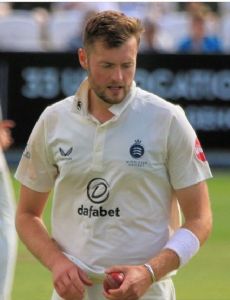 Tom Helm (cricketer)