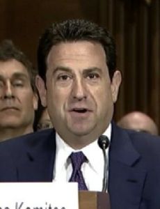 Eric R. Komitee