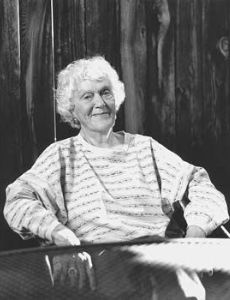 Anne Noggle