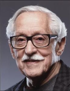 Mike Nussbaum