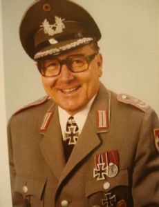 Ludwig Bauer (officer)