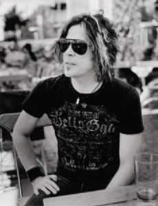 Tony Harnell