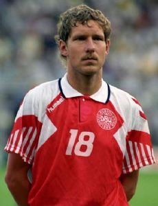 Kim Vilfort