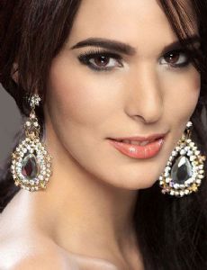 Sally Aponte