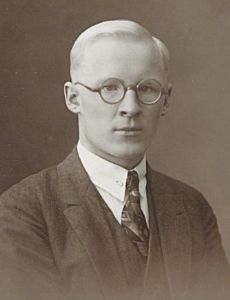 Oskar Loorits