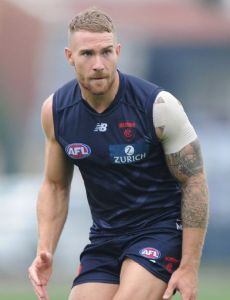 Dean Kent (footballer)