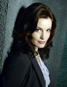 Laura Leighton