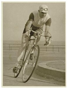 Hubert Opperman